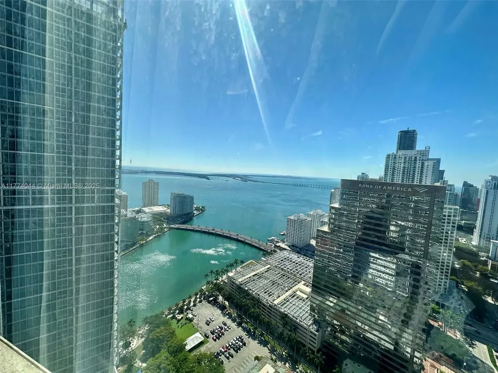 485 Brickell Avenue Miami FL 33131
