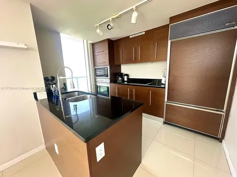 485 Brickell Avenue Miami FL 33131
