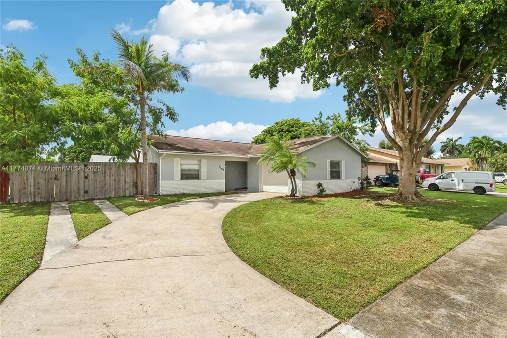 1105 Sonata Way Royal Palm Beach FL 33411