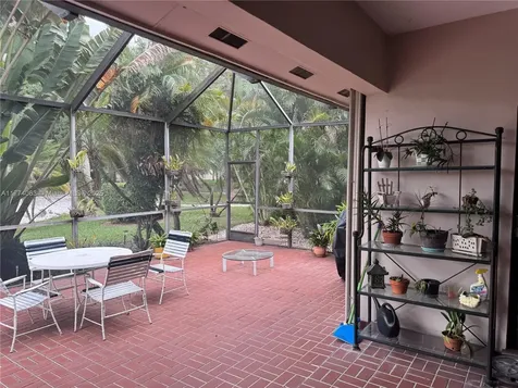 14679 Glencairn Road Miami Lakes FL 33016