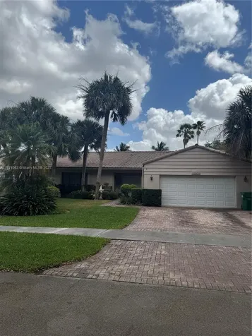 14679 Glencairn Road Miami Lakes FL 33016