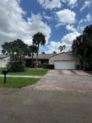 14679 Glencairn Road Miami Lakes FL 33016