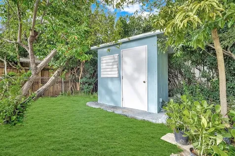 2775 NW 31st Street Miami FL 33142