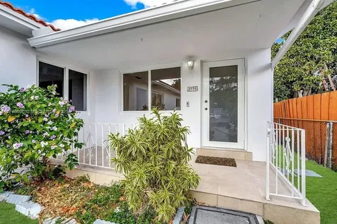 2775 NW 31st Street Miami FL 33142