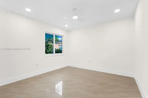2775 NW 31st Street Miami FL 33142