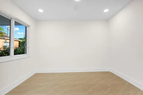 2775 NW 31st Street Miami FL 33142