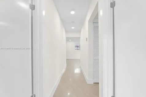 2775 NW 31st Street Miami FL 33142