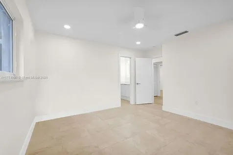 2775 NW 31st Street Miami FL 33142