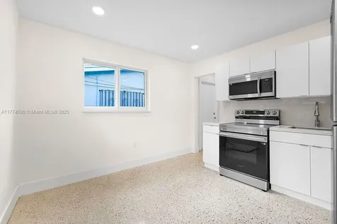 2775 NW 31st Street Miami FL 33142