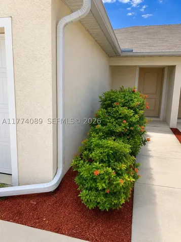 9084 Aegean Circle Lehigh Acres FL 33936