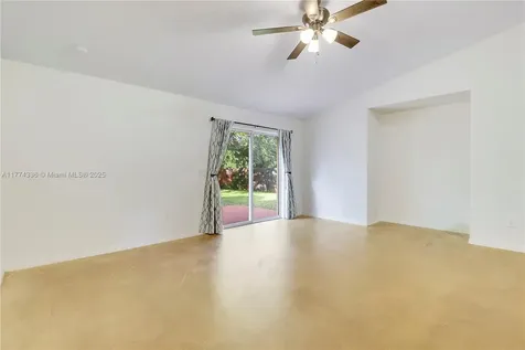 2949 SE Buccaneer Circle Port St. Lucie FL 34952