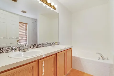 2949 SE Buccaneer Circle Port St. Lucie FL 34952