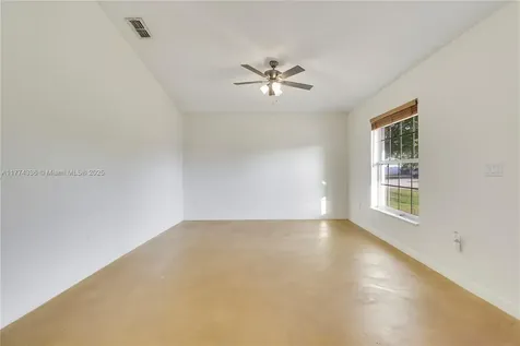2949 SE Buccaneer Circle Port St. Lucie FL 34952