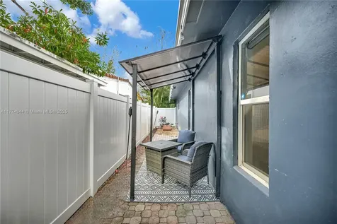 241 NW 24th Street Wilton Manors FL 33311