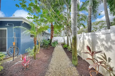 241 NW 24th Street Wilton Manors FL 33311