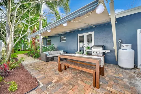 241 NW 24th Street Wilton Manors FL 33311
