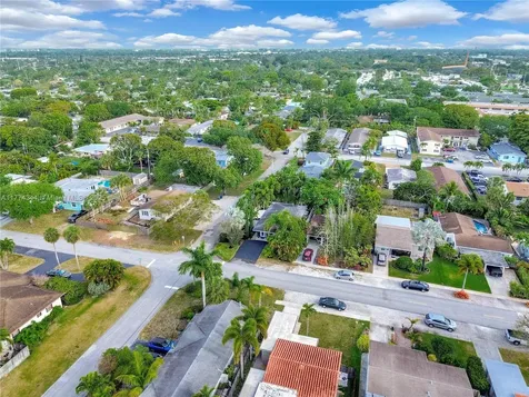 241 NW 24th Street Wilton Manors FL 33311