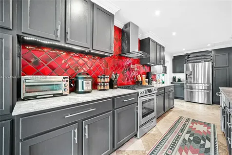 241 NW 24th Street Wilton Manors FL 33311