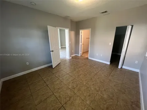 2734 NE 42nd Avenue Homestead FL 33033