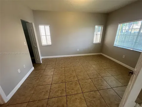 2734 NE 42nd Avenue Homestead FL 33033