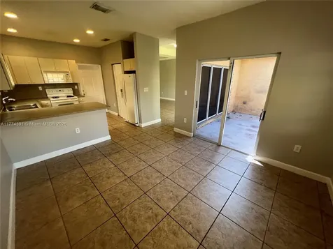 2734 NE 42nd Avenue Homestead FL 33033