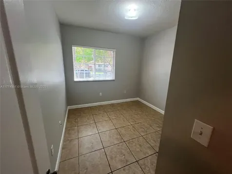 2734 NE 42nd Avenue Homestead FL 33033