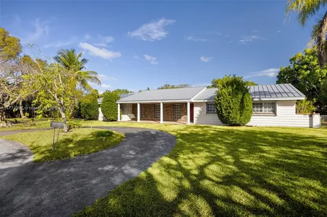 8265 SW 184th Terrace Cutler Bay FL 33157