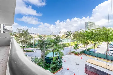 19667 Turnberry Way Aventura FL 33180
