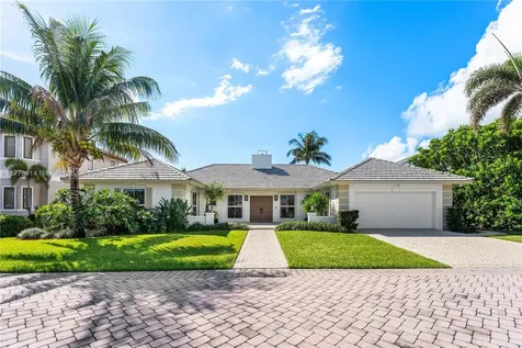 872 NE 79 Boca Raton FL 33487