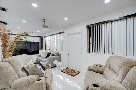 10610 SW 203rd Terrace Cutler Bay FL 33189