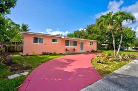 10610 SW 203rd Terrace Cutler Bay FL 33189