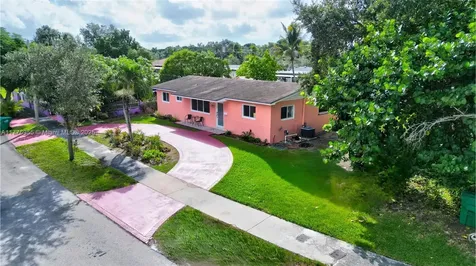 10610 SW 203rd Terrace Cutler Bay FL 33189