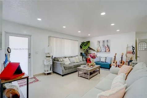 10610 SW 203rd Terrace Cutler Bay FL 33189