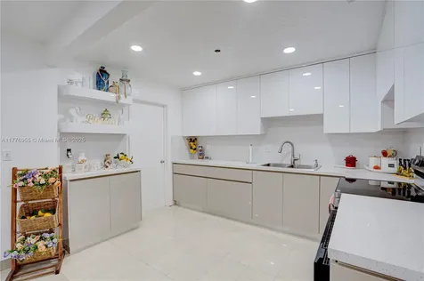 10610 SW 203rd Terrace Cutler Bay FL 33189