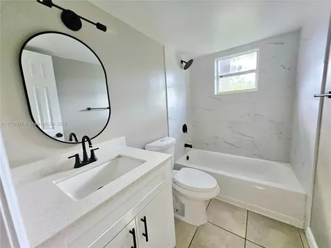 721 NW 3rd Avenue Fort Lauderdale FL 33311