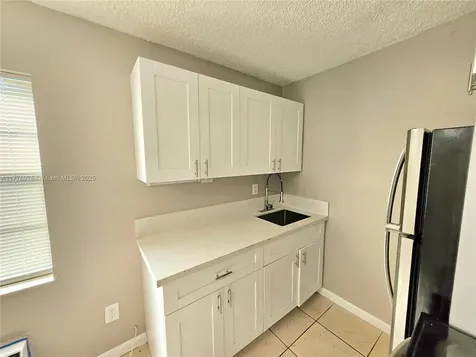 721 NW 3rd Avenue Fort Lauderdale FL 33311