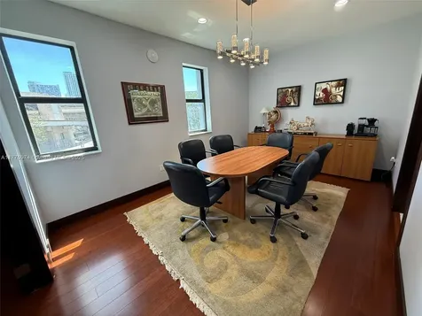 16 SW 1st Avenue Miami FL 33130