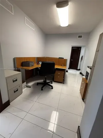 16 SW 1st Avenue Miami FL 33130