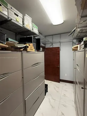 16 SW 1st Avenue Miami FL 33130