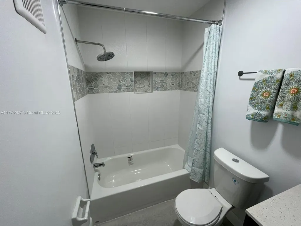 1616 Cypress Pointe Drive Coral Springs FL 33071