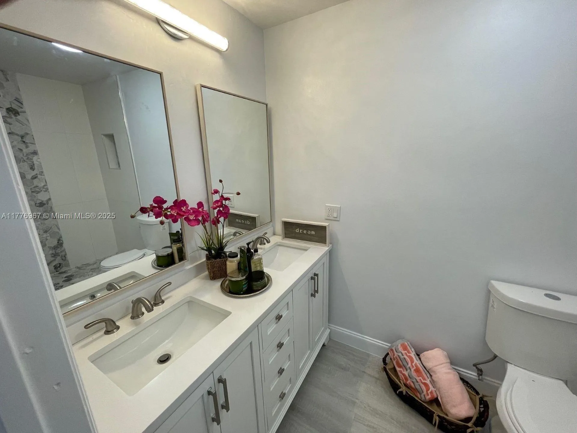 1616 Cypress Pointe Drive Coral Springs FL 33071