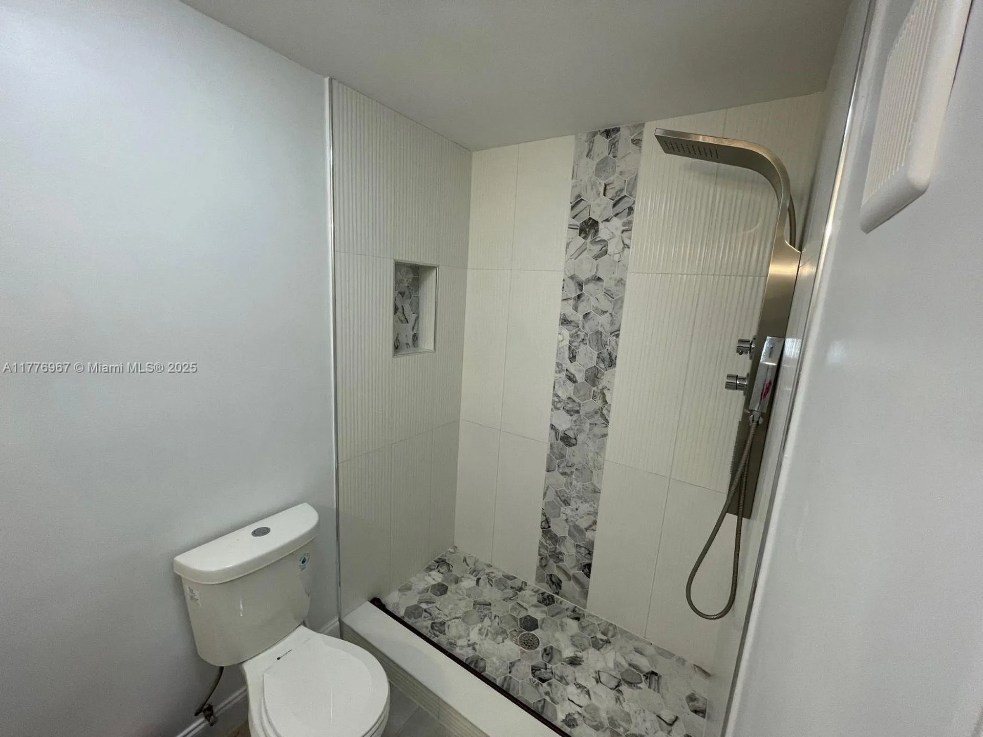 1616 Cypress Pointe Drive Coral Springs FL 33071