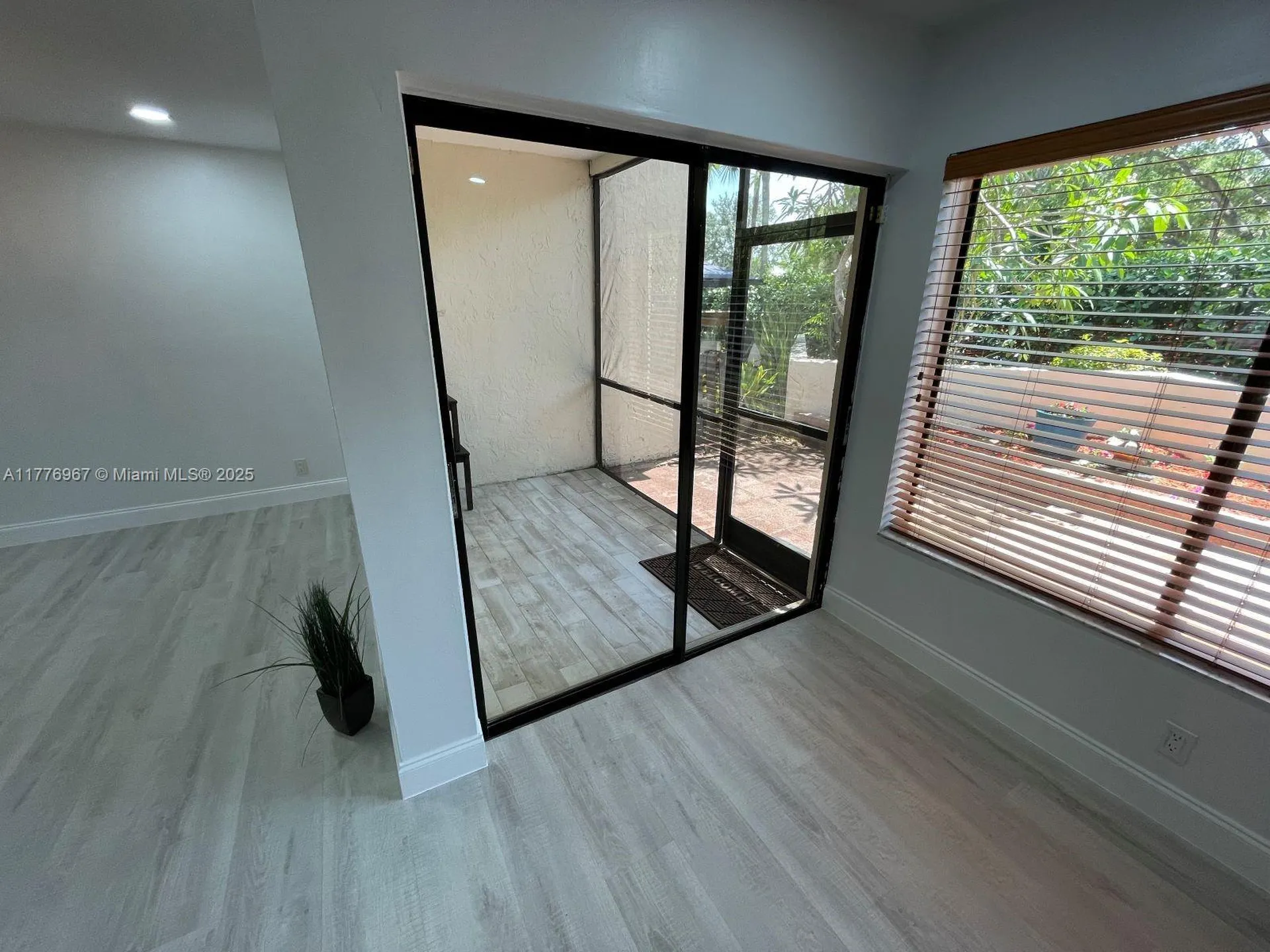 1616 Cypress Pointe Drive Coral Springs FL 33071