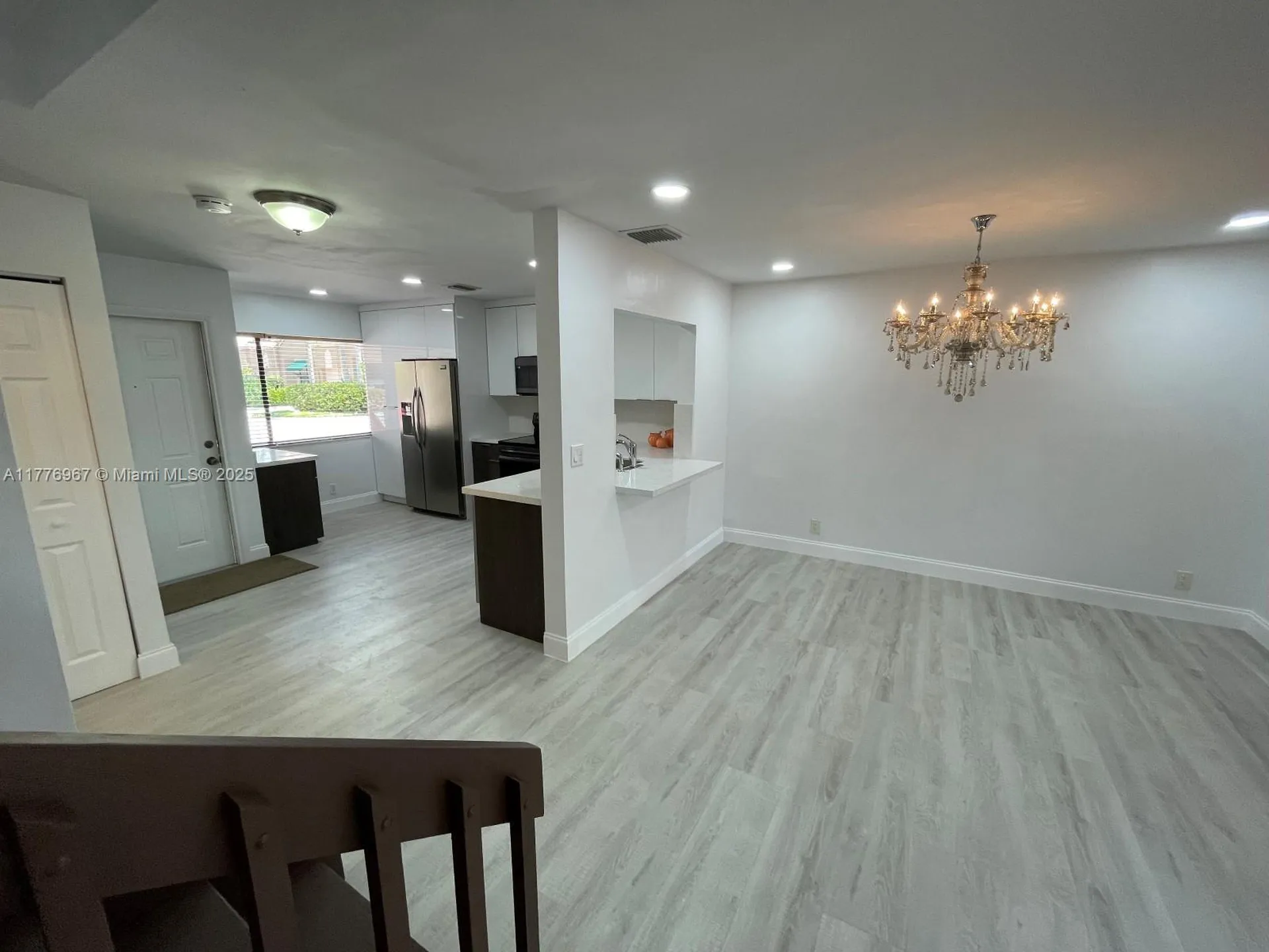 1616 Cypress Pointe Drive Coral Springs FL 33071