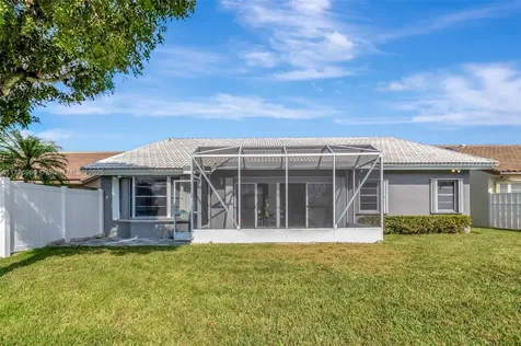 3881 Hidden Cypress Way Lake Worth FL 33467