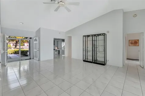 3881 Hidden Cypress Way Lake Worth FL 33467