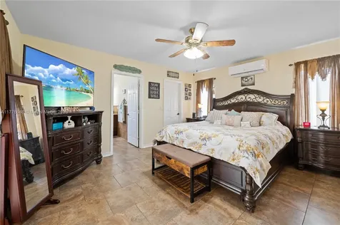 1000 NW 133rd Avenue Sunrise FL 33323