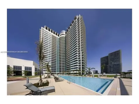 3301 NE 1 Avenue Miami FL 33137