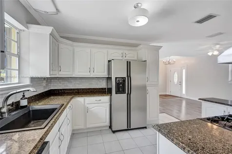 16395 SW 279th Street Homestead FL 33031