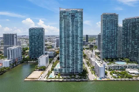 2900 NE 7th Avenue Miami FL 33137